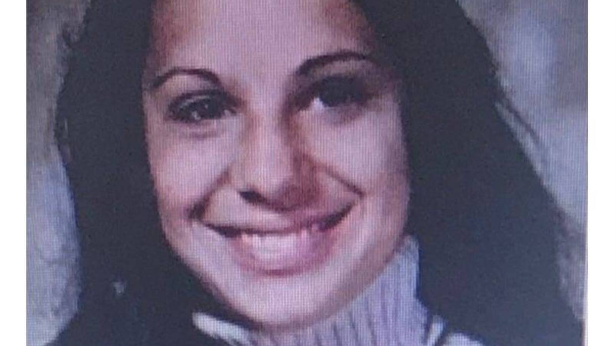 Headshot photograph of Holly Ann Campiglia, 21-year-old woman,