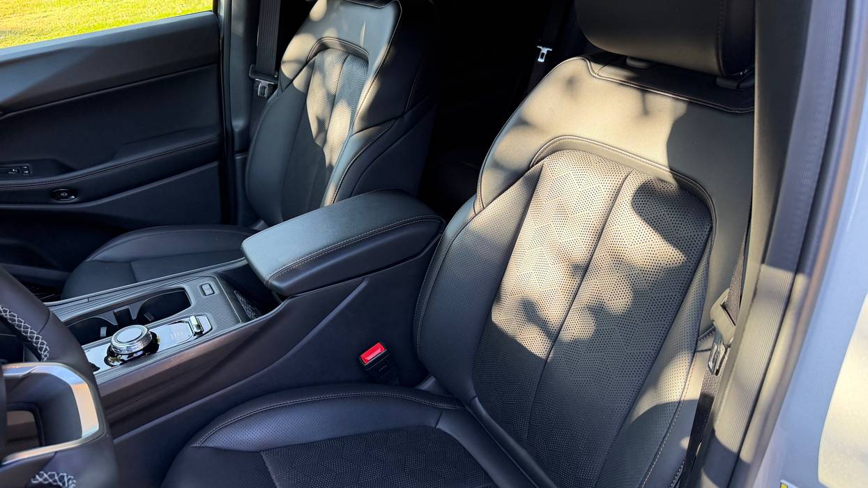 Heated seats in Jeep Cherokee