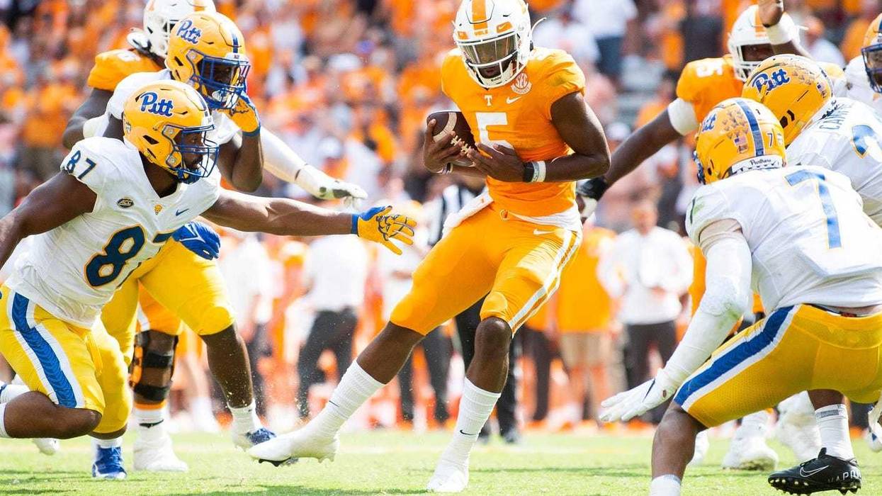 Hendon Hooker against Pitt