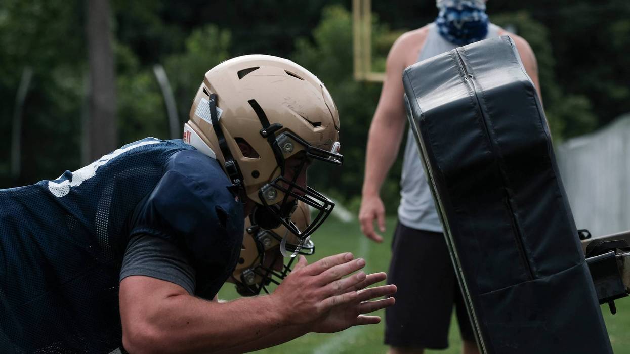 High school football practice amid pandemic