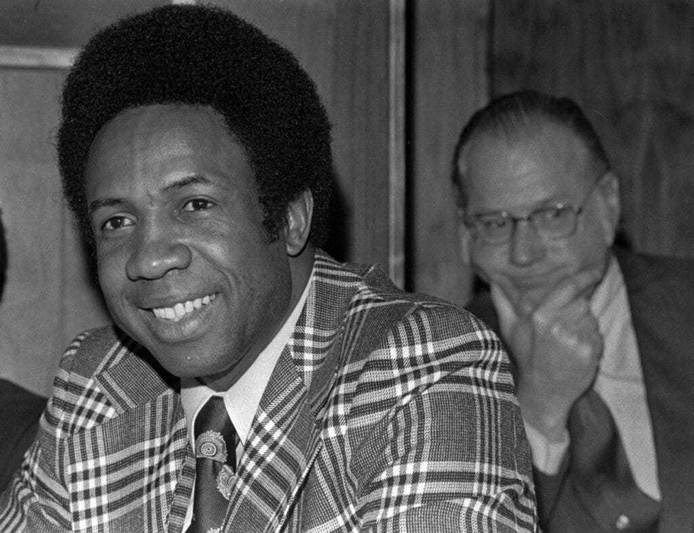 Hall of Famer, pioneering manager Frank Robinson dies at 83