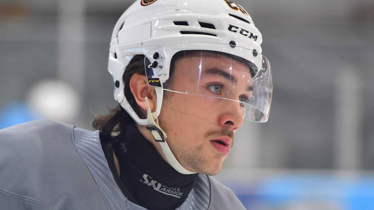 Hockey, Neck Guard, Adam Johnson, Death, Slashing