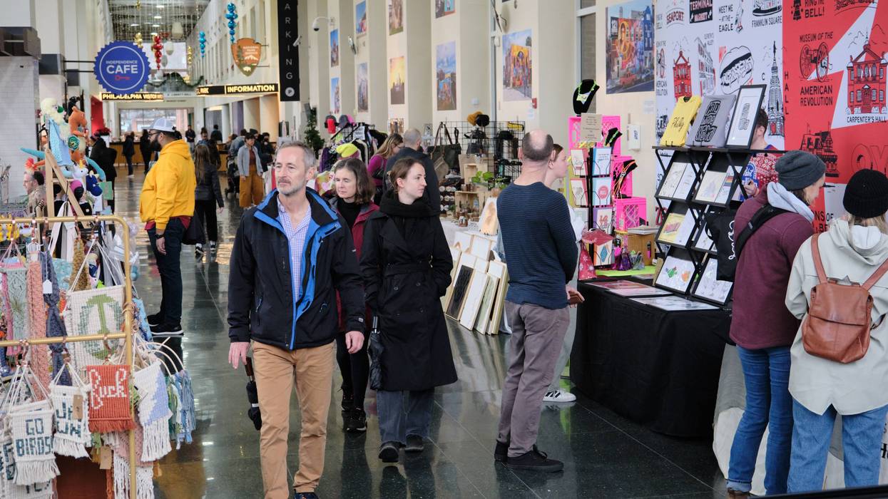 Holiday shopping at the Philadelphia Visitor Center