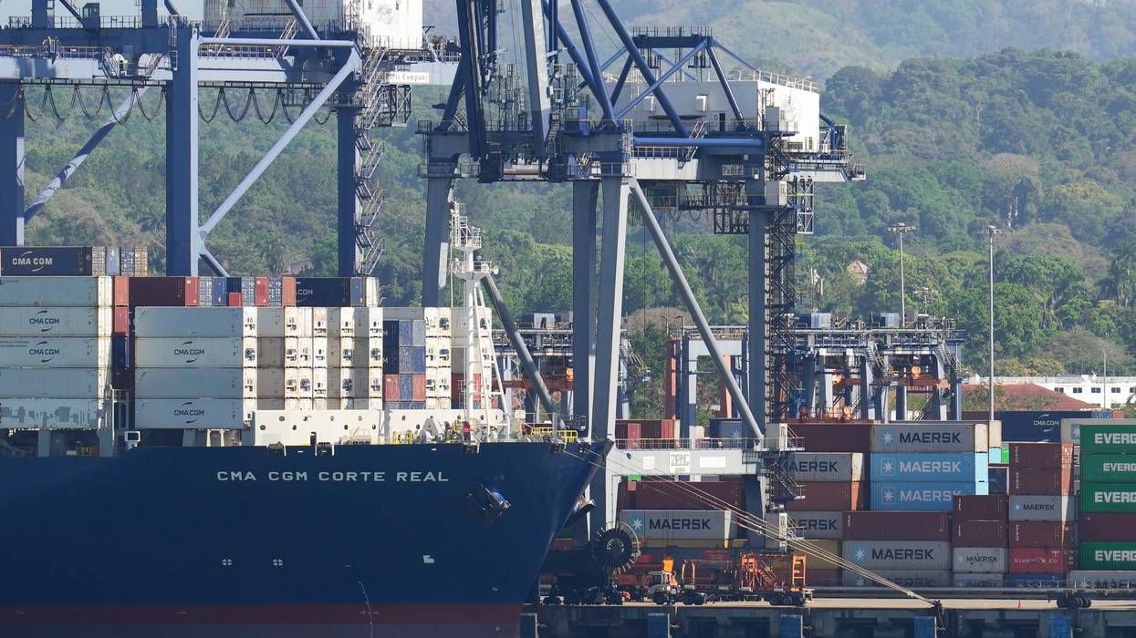 HONG KONG-PANAMÁ-PUERTOS 531