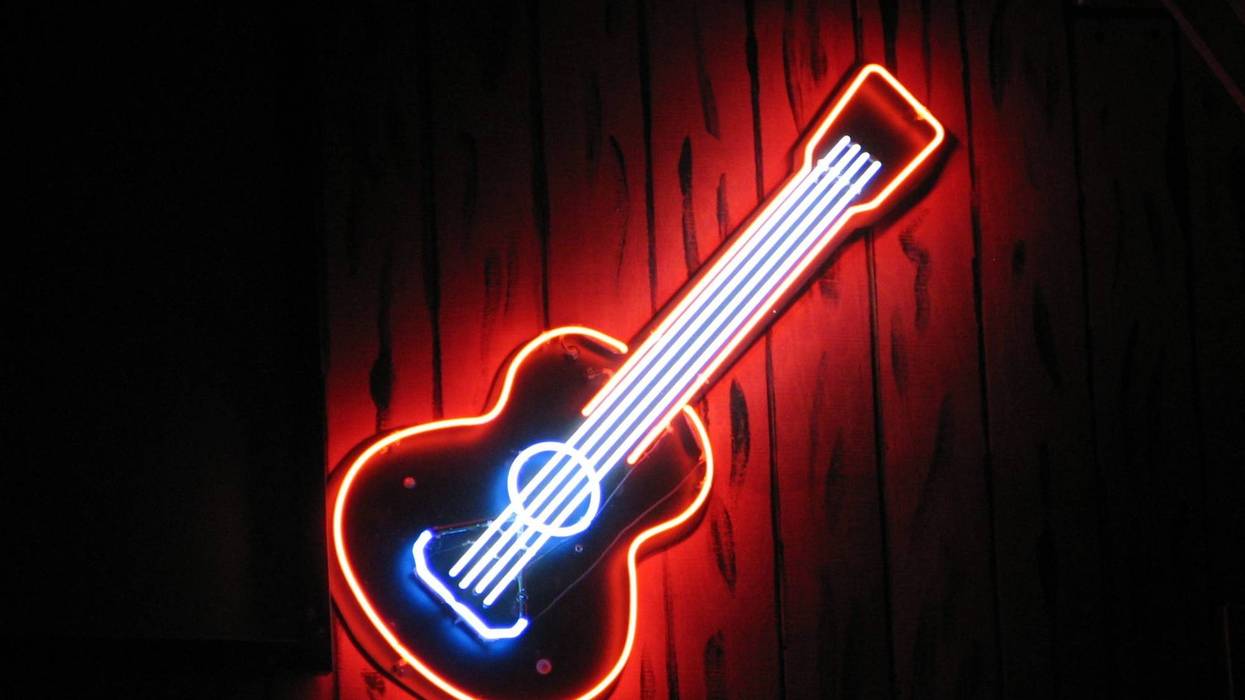 Honky Tonk Neon Guitar Sign