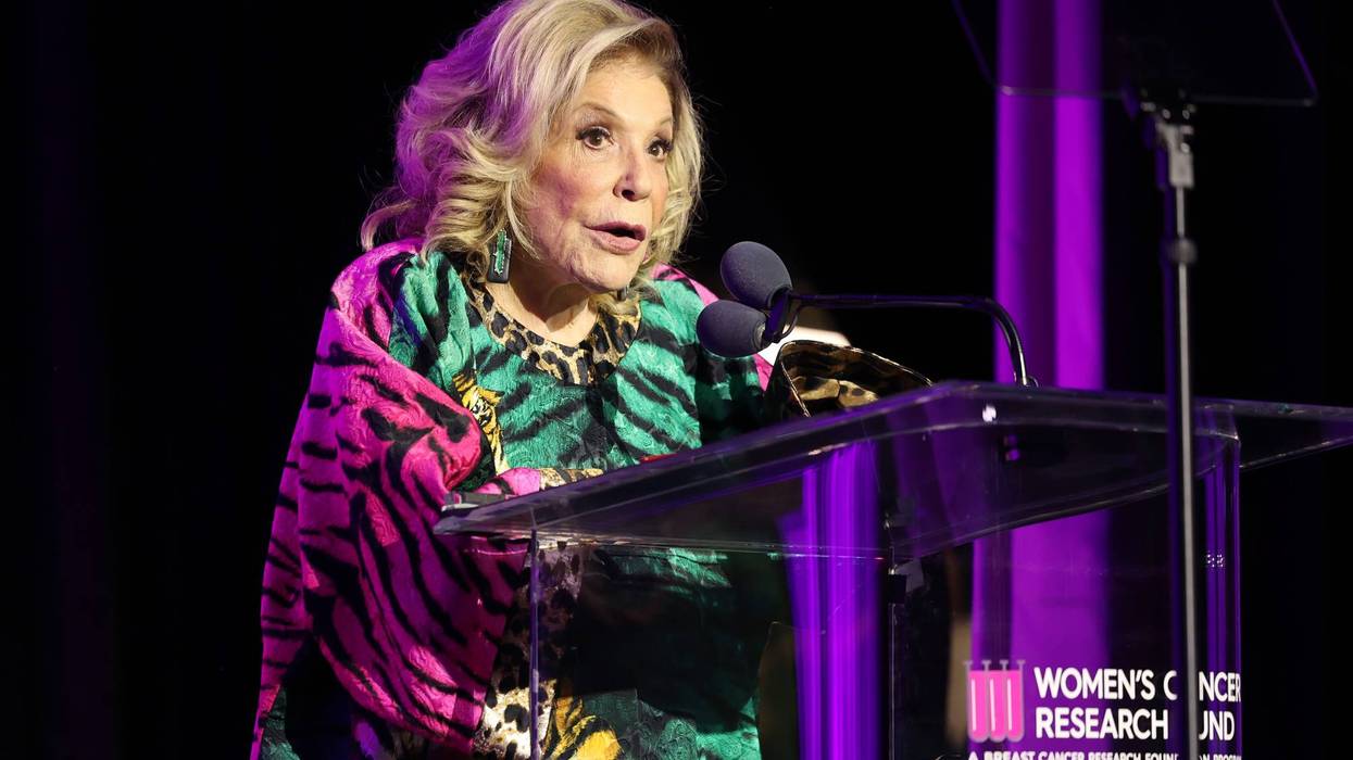 Honoree Wallis Annenberg accepts the Unsung Hero Award onstage during "An Unforgettable Evening" Benefiting The Women's Cancer Research Fund at Beverly Wilshire, A Four Seasons Hotel on April 10, 2024 in Beverly Hills, California.