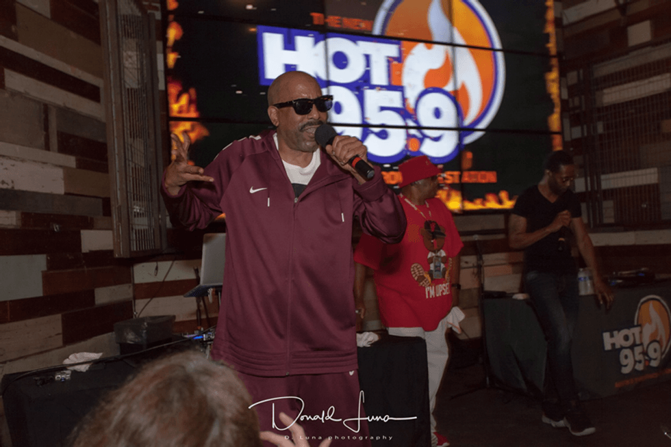 hot 959 throwback throwdown