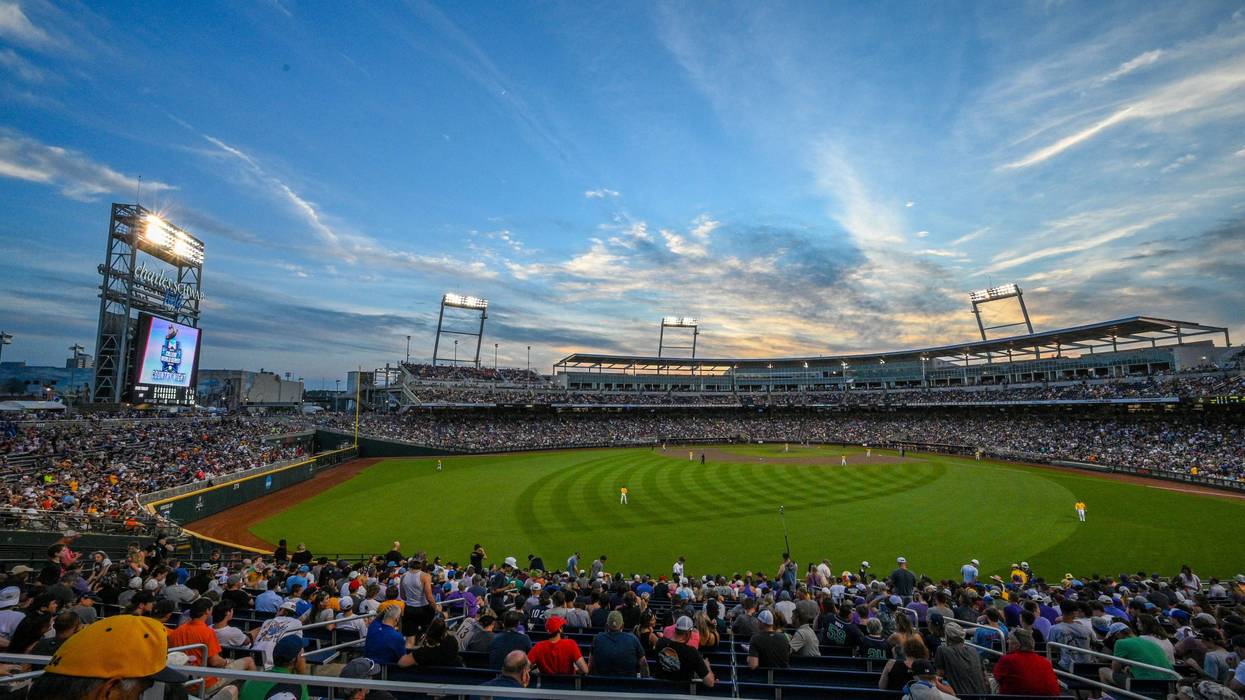 How much do tickets to LSU vs. Florida in Omaha cost?