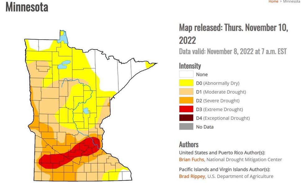 https://droughtmonitor.unl.edu/CurrentMap/StateDroughtMonitor.aspx?MN