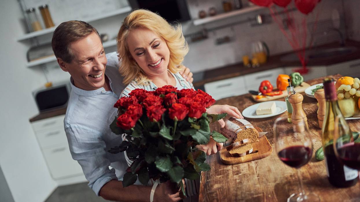 Husband surprises wife with flowers
