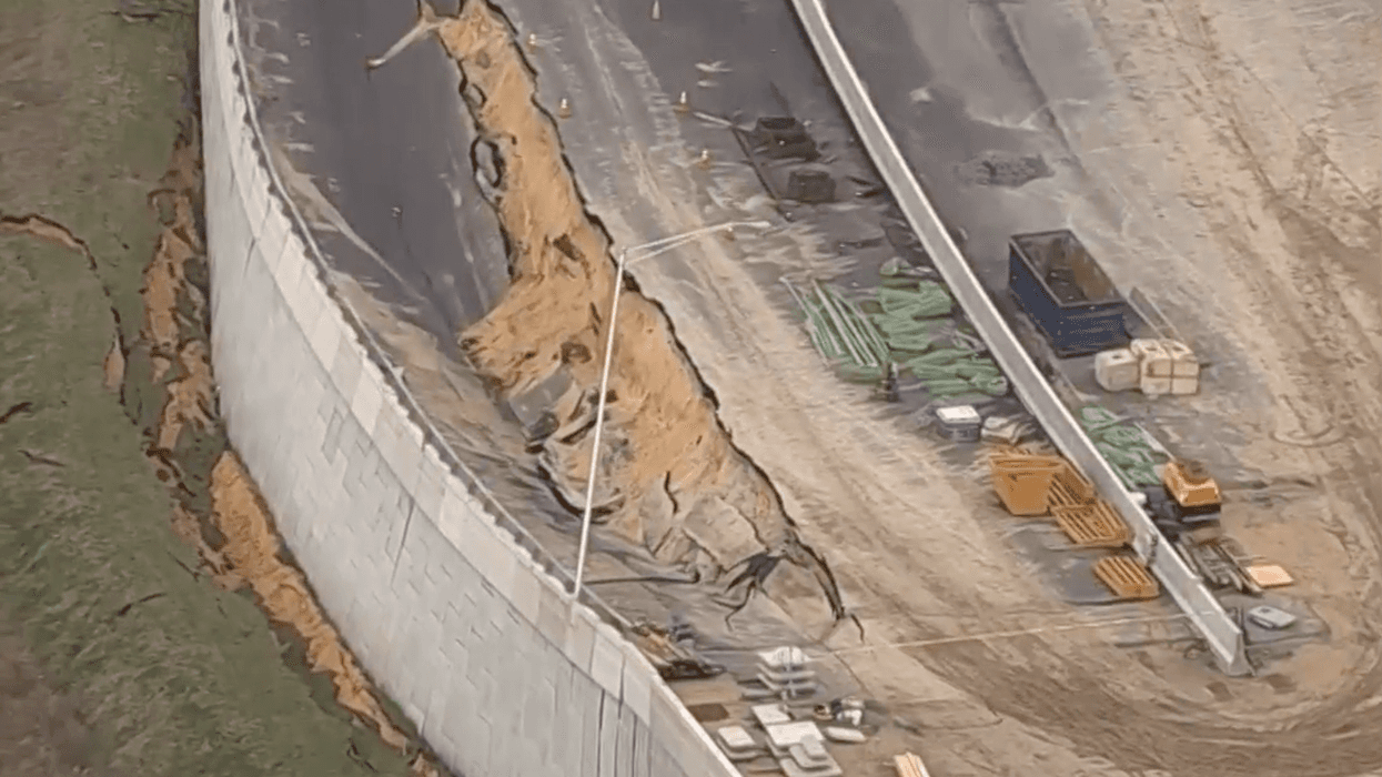 I-295 retaining wall collapse in Bellmawr