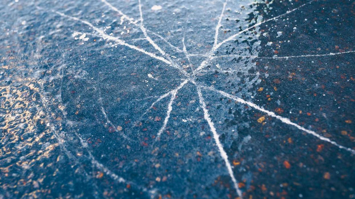 Ice cracks