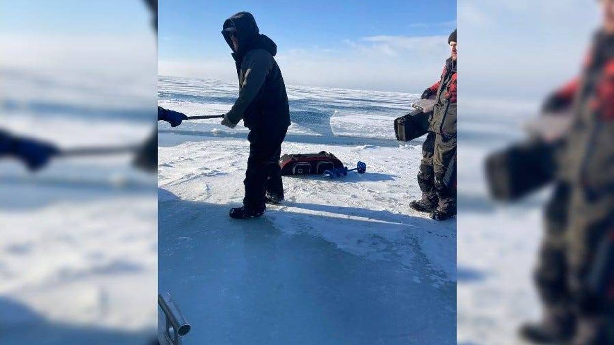 Ice fishermen rescued in Huron County