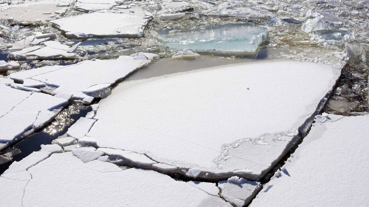 Ice, Pond, Child, Minneapolis