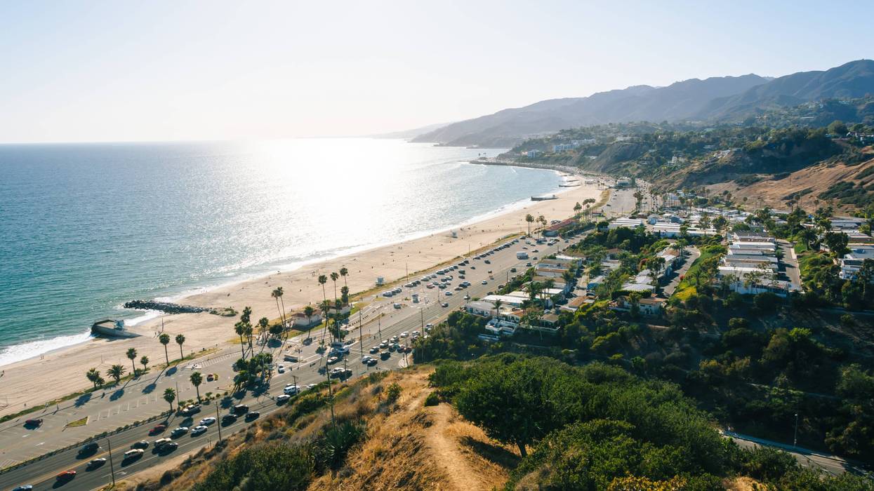 Iconic Pacific Palisades restaurant Gladstones to close after 50 years