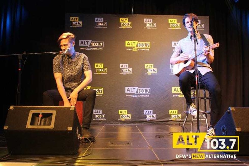 iDKHOW Live At The Verizon Artist Lounge At ALT 103.7 Studios