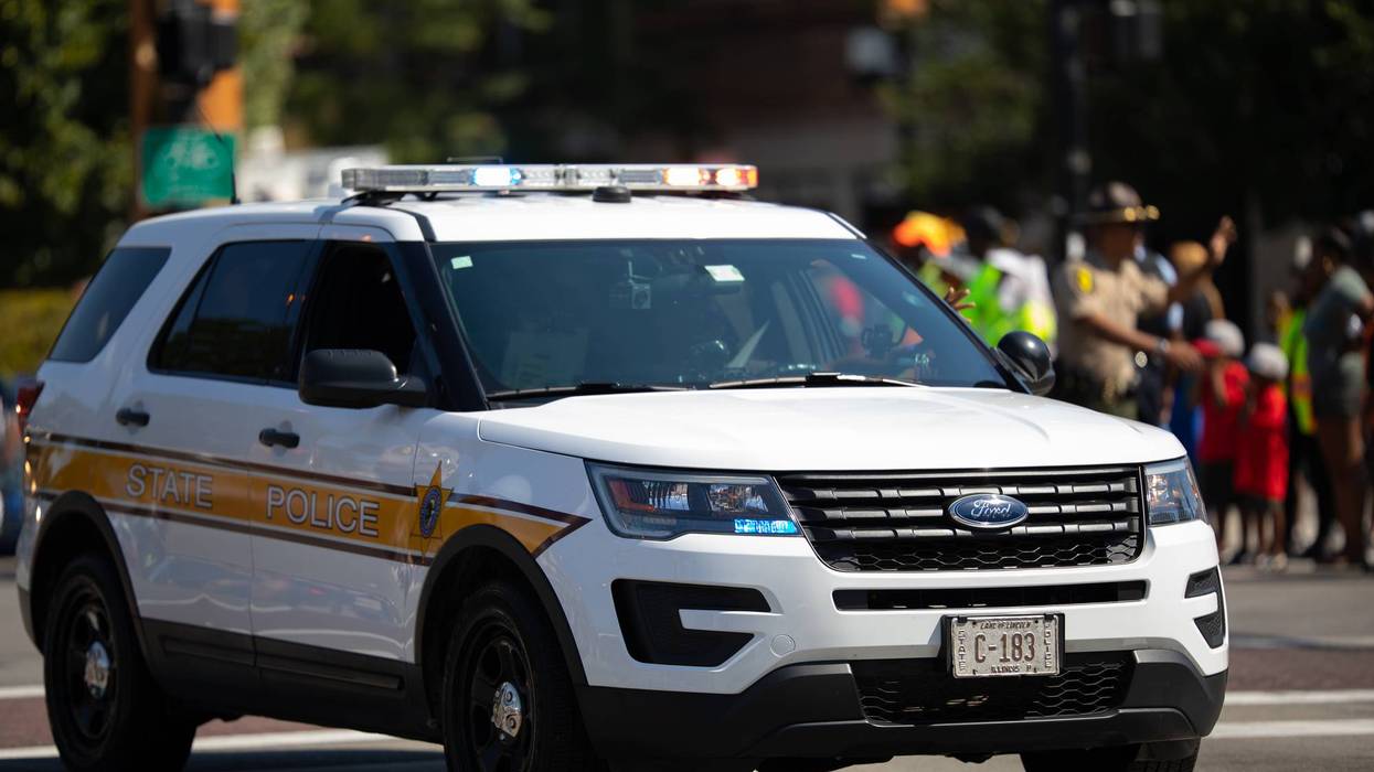 State trooper among 2 hurt in crash involving squad car near Garfield Park