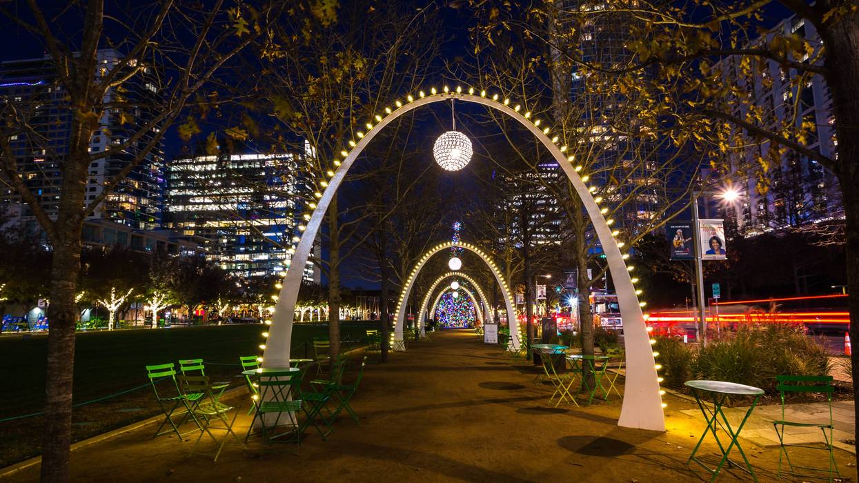 Illuminated decorative arches and lights in the Klyde Warren Park in Dallas, Texas.