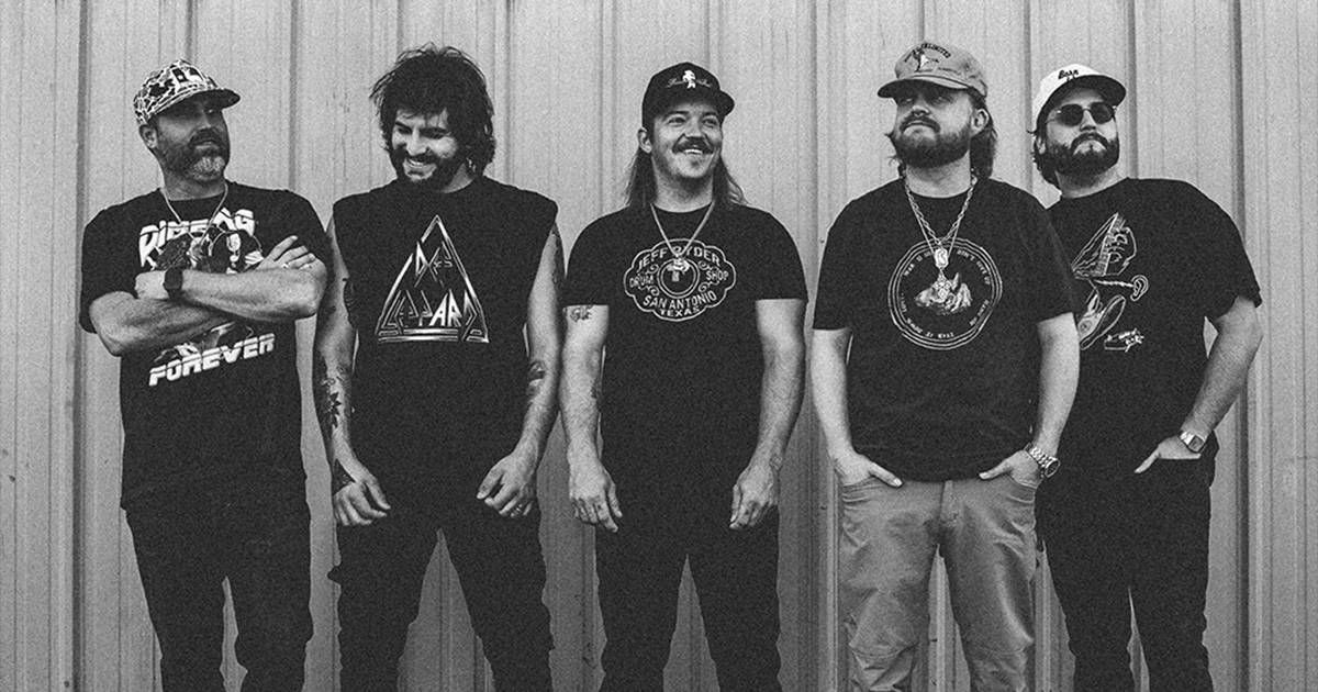 Win Tickets to see Treaty Oak Revival!