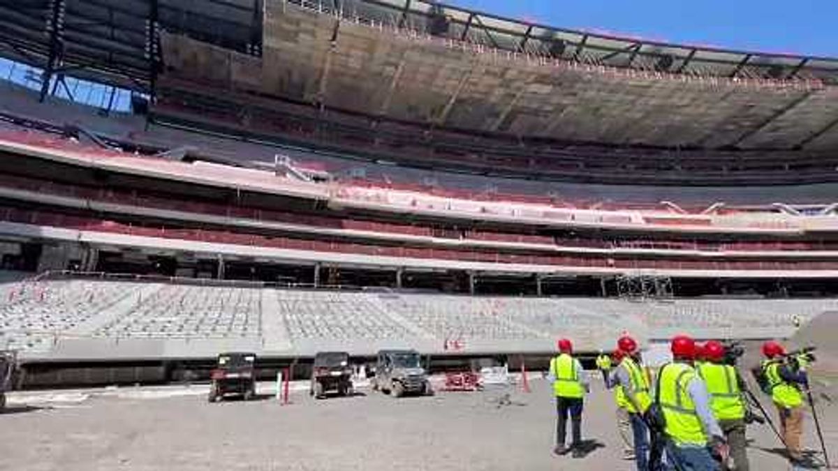 Bills celebrate Farewell Season at Highmark Stadium with logo release