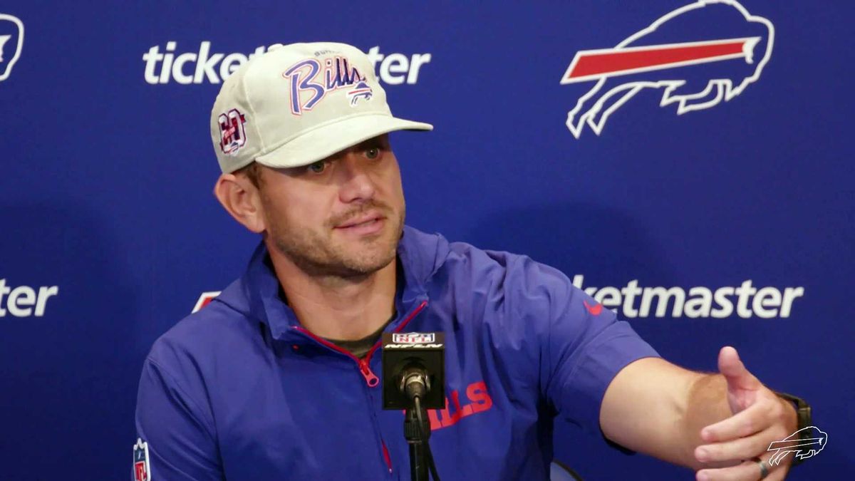 Dawuane Smoot questionable, Javon Solomon out Sunday against Cardinals