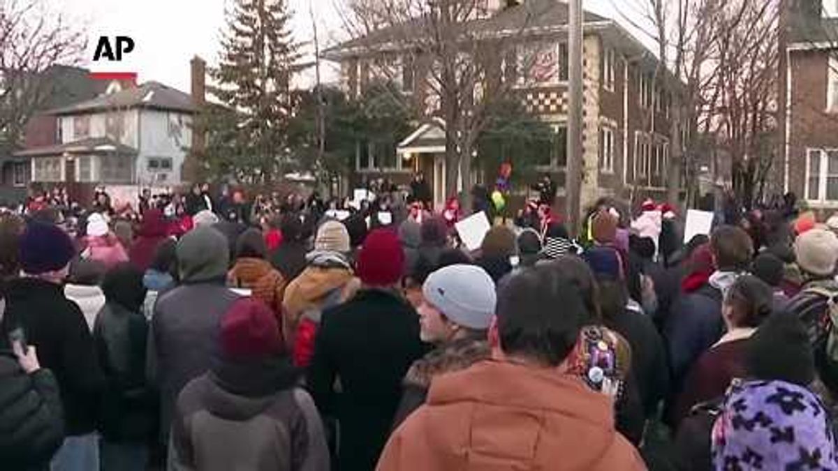 Federal officials and protesters clash briefly at Whipple Building at Fort Snelling early Thursday