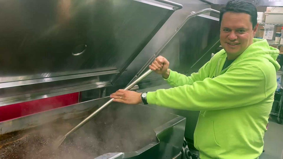 A Closer Look with Laura Oakes: The Native American education you didn't get in school