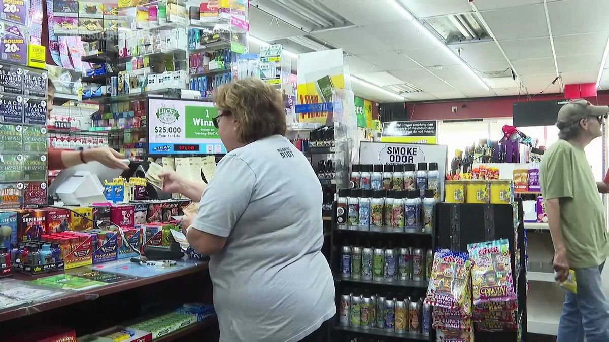 A $1.4B Powerball jackpot is up for grabs after 40 drawings without a winner