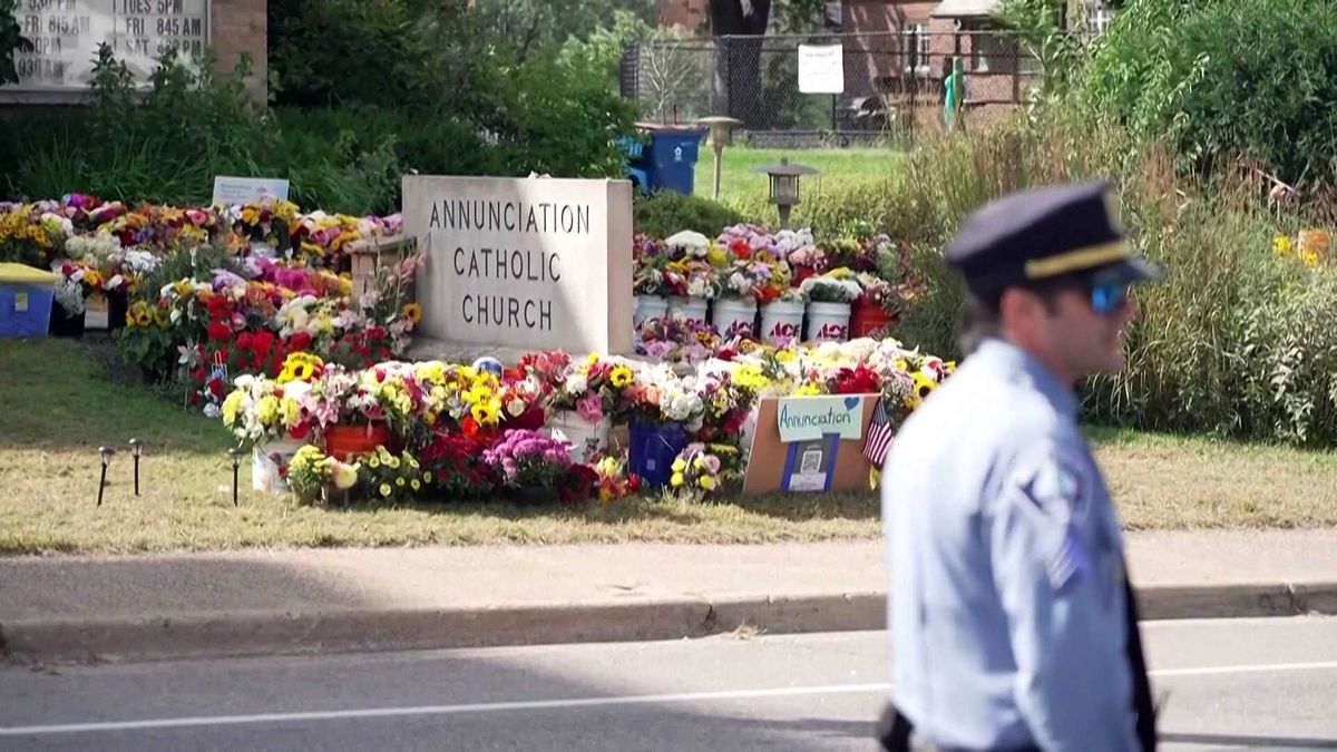 Vice President JD Vance meeting with families of schoolchildren after Annunciation church shooting