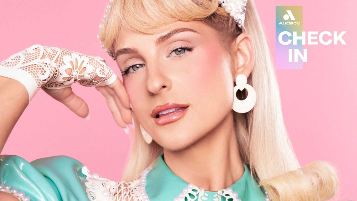 Mom gives birth in Buc-ee's parking lot