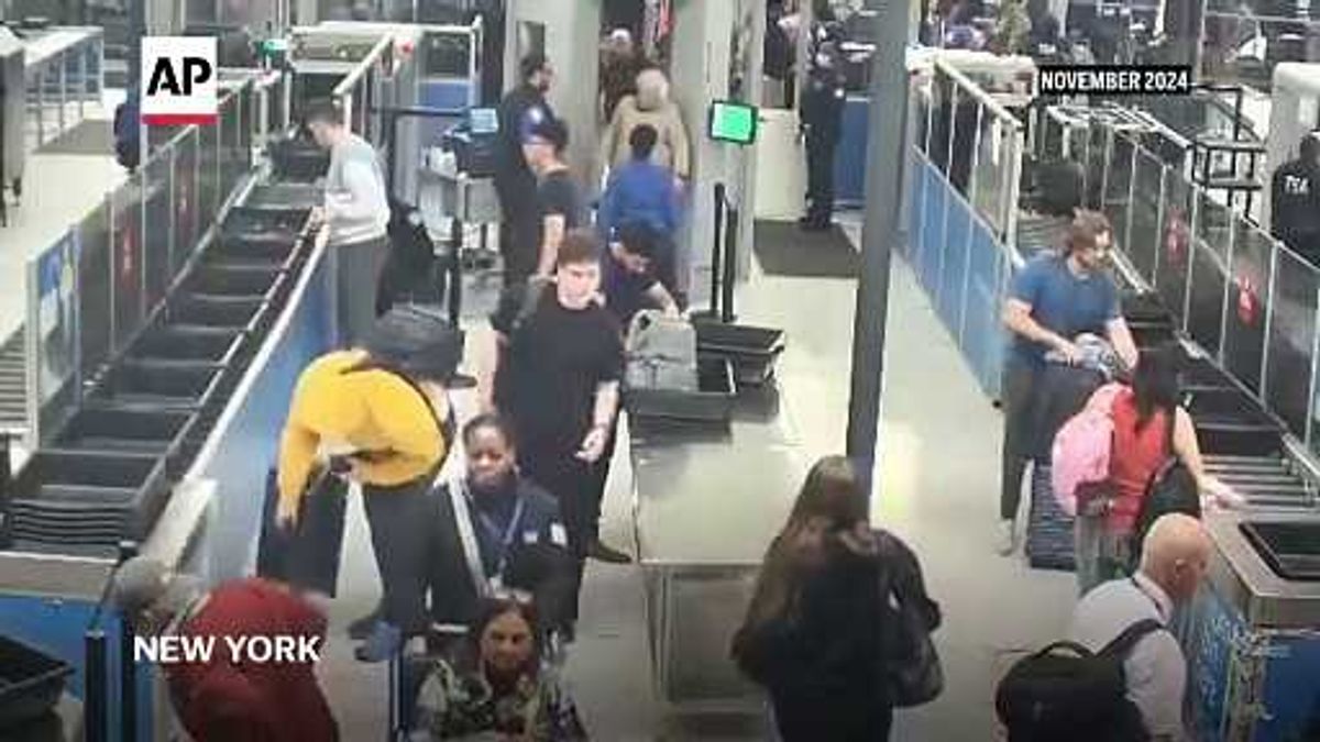 Government shutdown could impact holiday travel