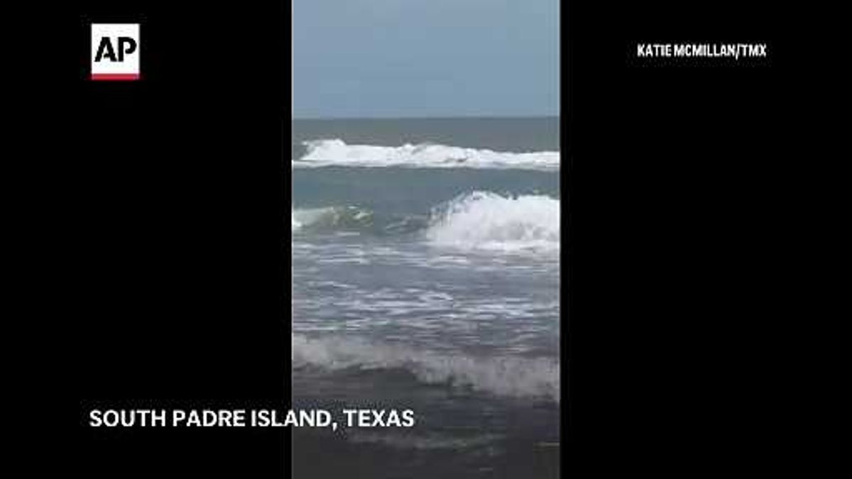 Trump rages against Fox News and its ‘fake polls’