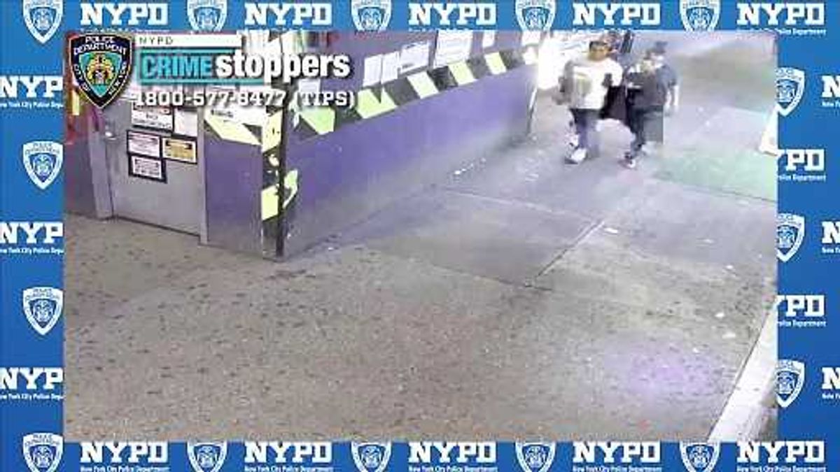 Florida woman saved from would-be rapist by pretending to order pizza while dialing 911