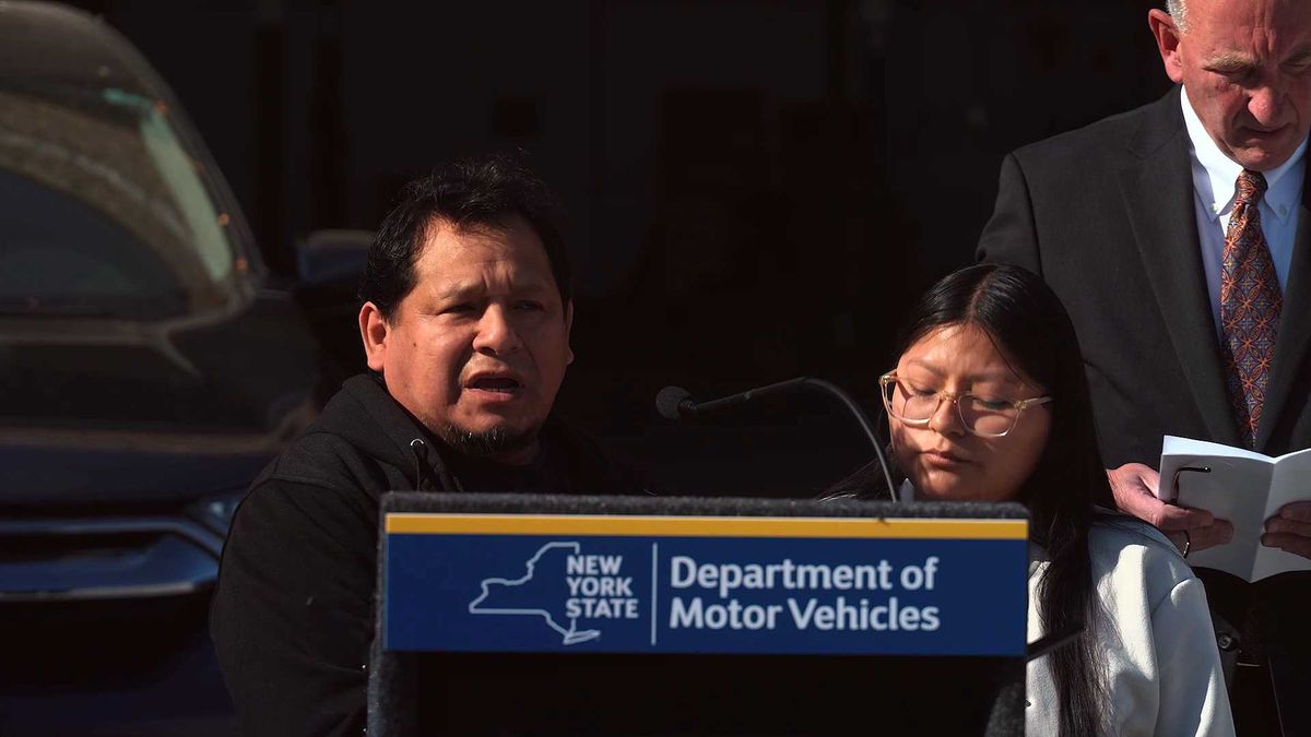 Smartphone users warned to delete these 15 'predatory' apps