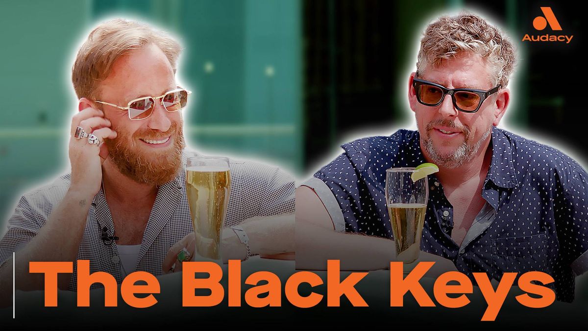 Beers with The Black Keys at Hard Rock Hotel: Scalping for the strip club and 'No Rain, No Flowers'