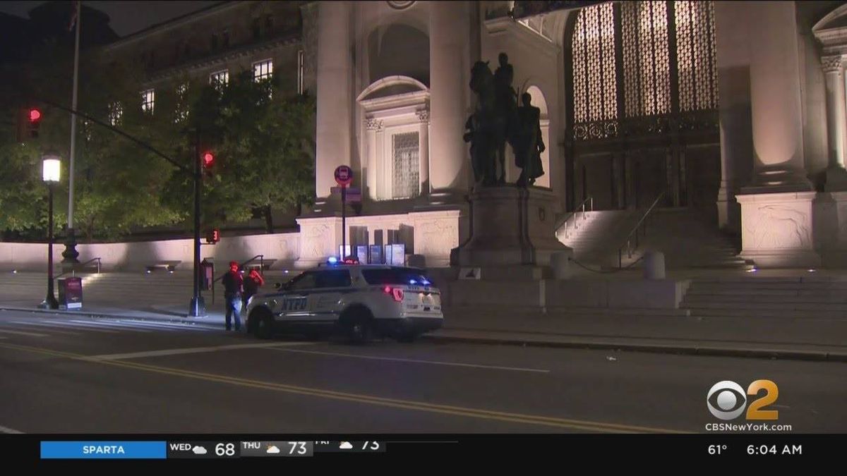Vandals target Teddy Roosevelt statue at NYC Museum of Natural History