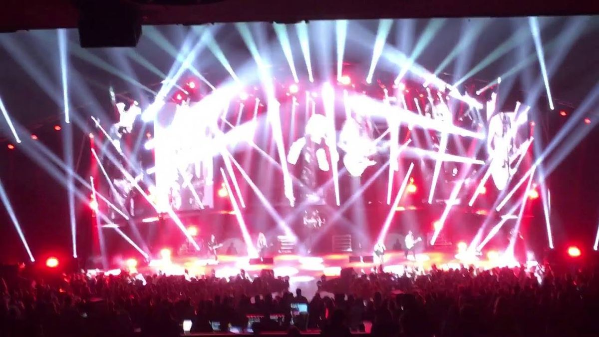 Def Leppard Kicks off Second Vegas Residency With Eclectic Setlist