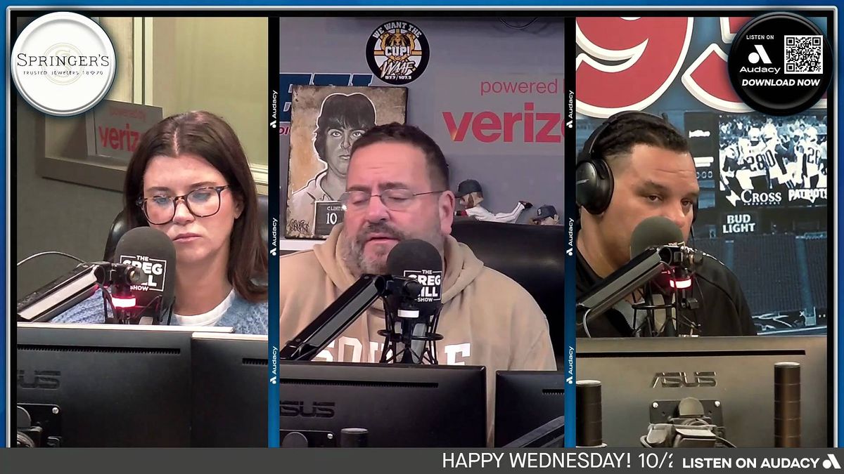 Stefon Diggs hosts party bringing cold weather essentials and plenty of cheer to local kids