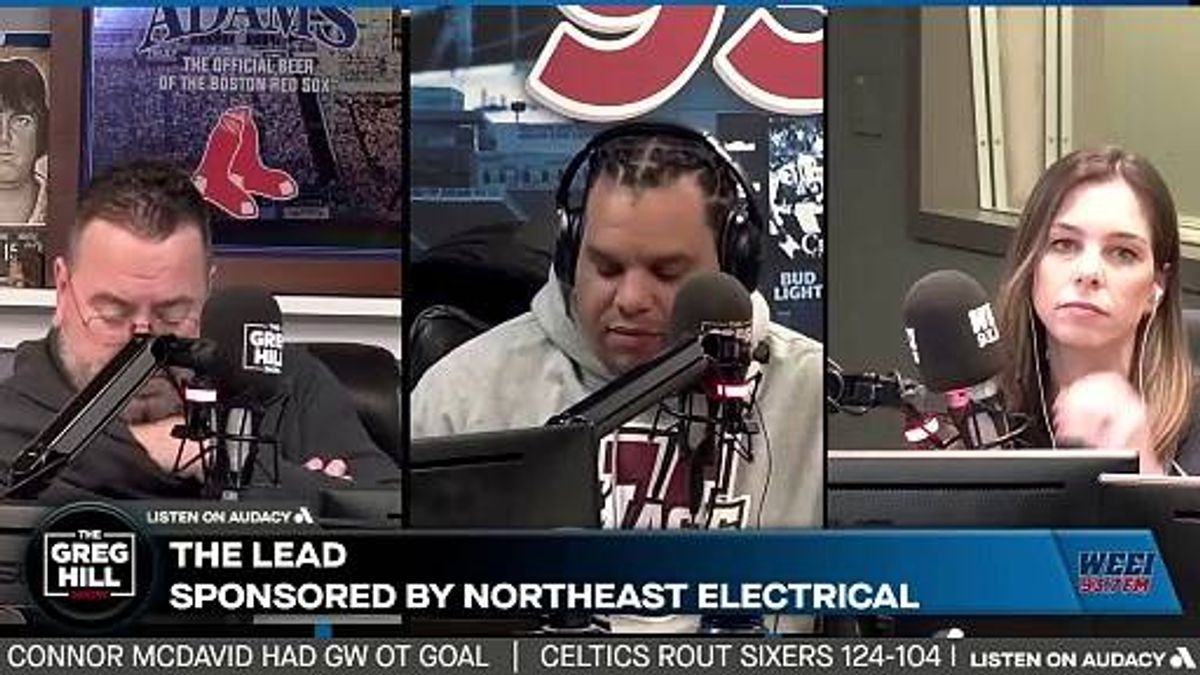 Drake Maye hints at return of Patriots 90s royal blue jersey