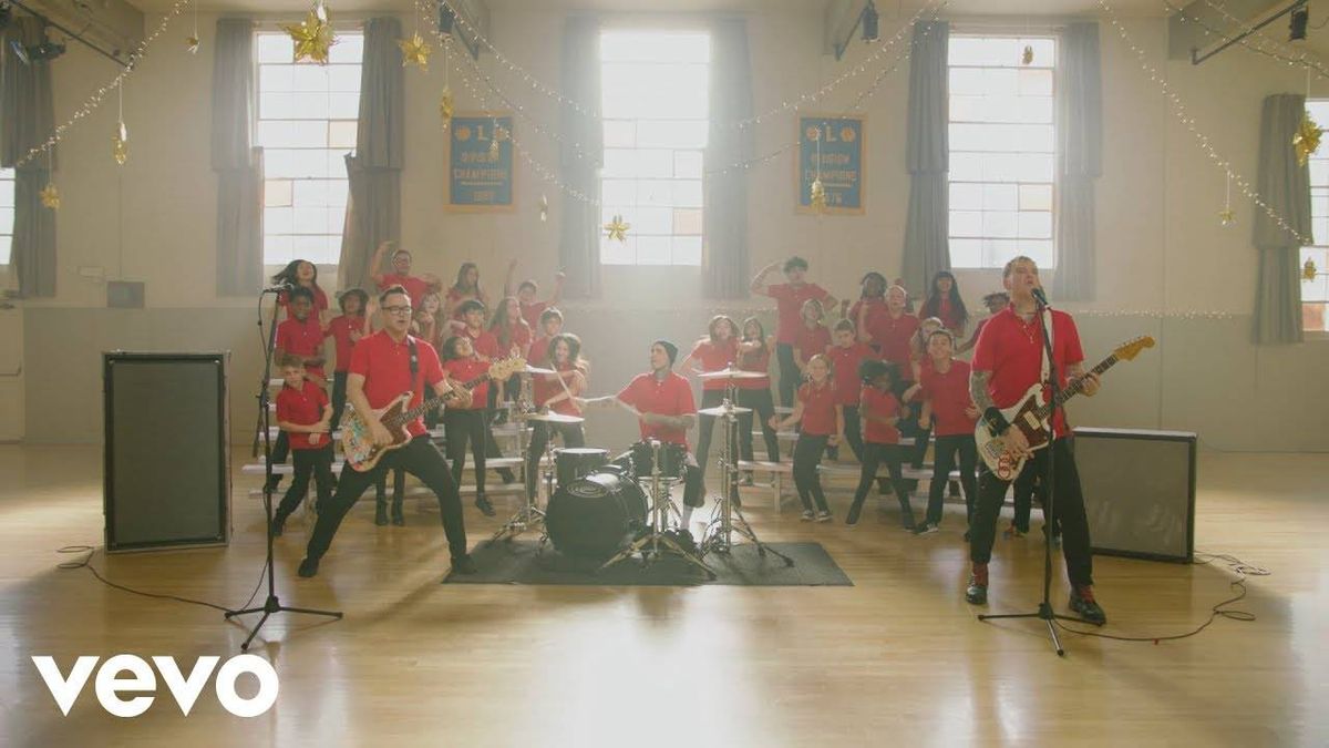 Blink-182 Goes Back to School in New Video for 'Darkside'