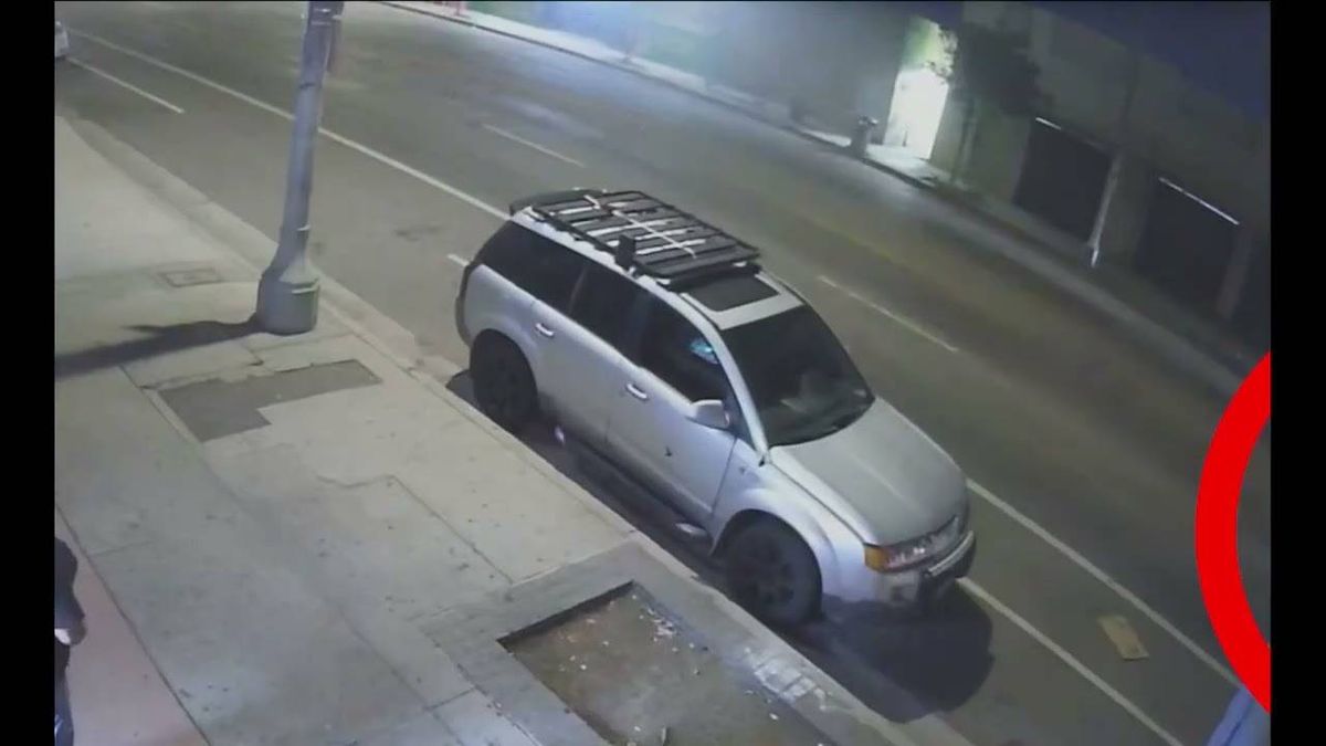 Driver sought in deadly hit-and-run in Pacoima