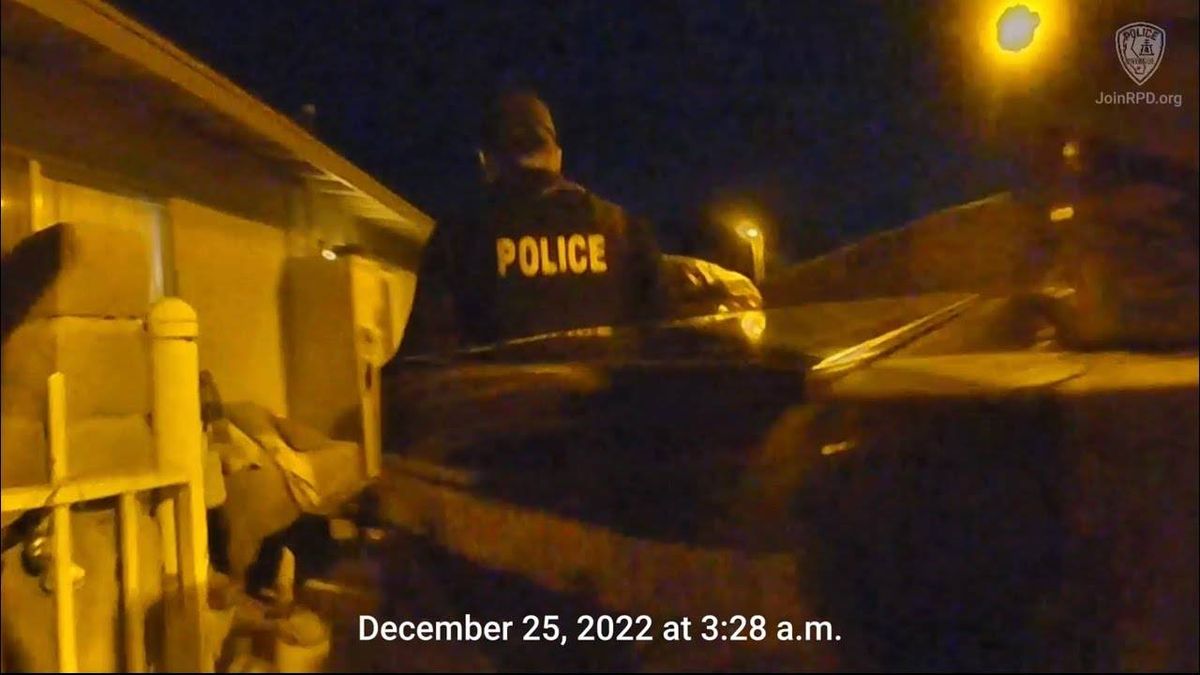 WATCH: Riverside officers donate presents to burglary victims