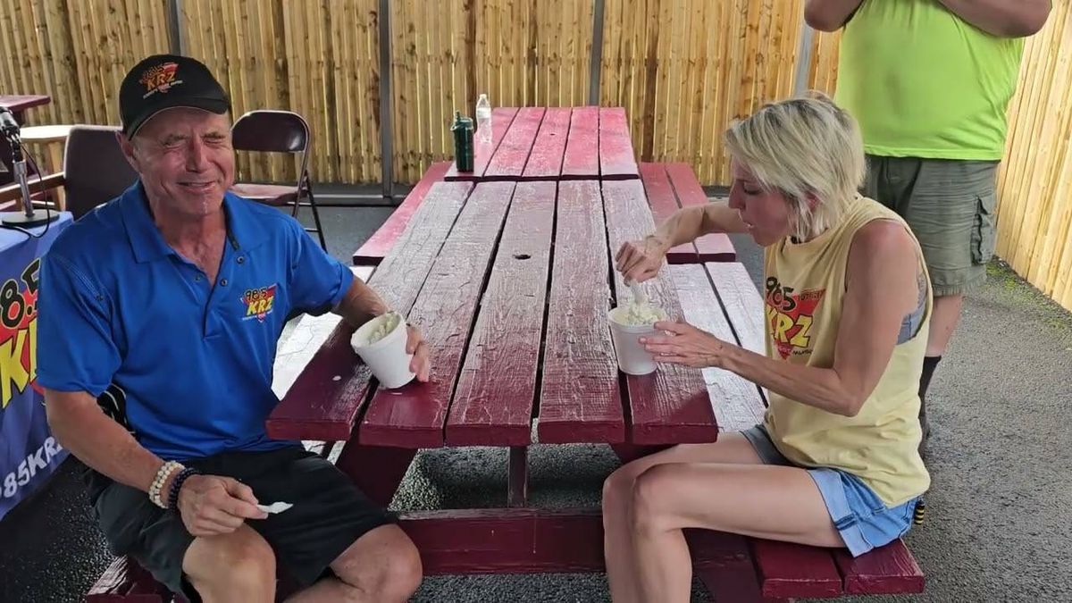 Jeff & Kristen VIDEO: Brain Freeze Challenge!