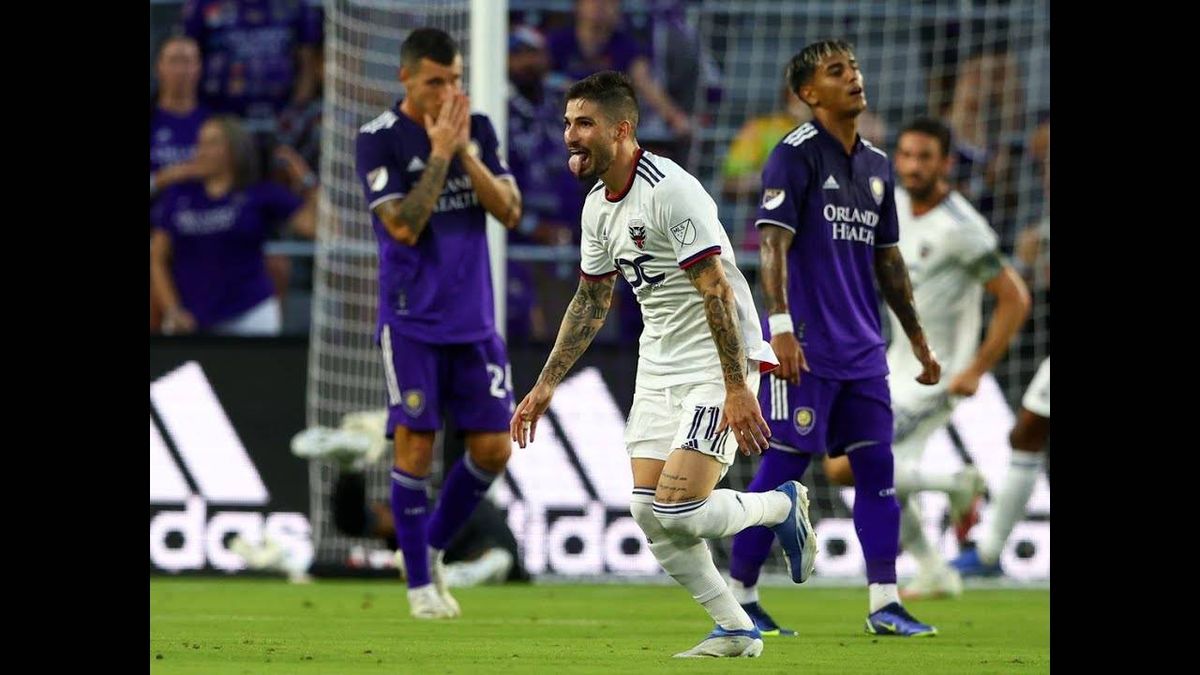 Tiro de esquina: Taxi Fountas, Goleador del D.C. United