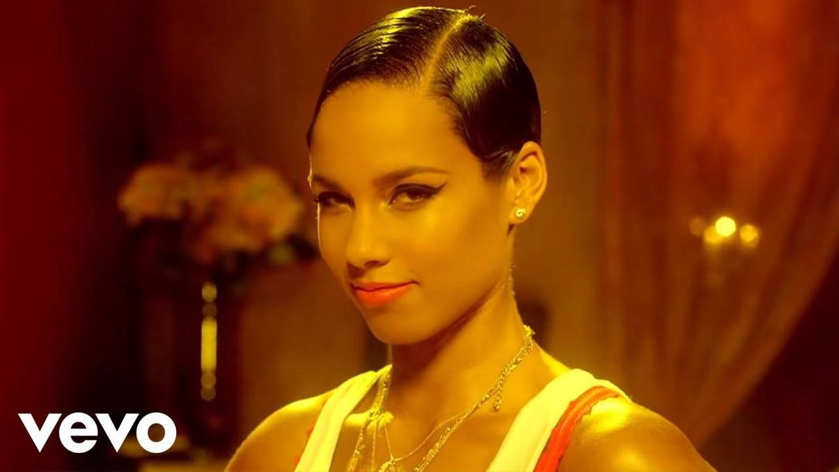 @kidfresh937 Hot Video Pick @aliciakeys Girl On Fire And Happy Birthday