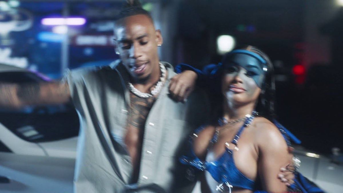 @kidfresh937 Hot Video Pick Friday @iamyungpooda Chicken & Grits