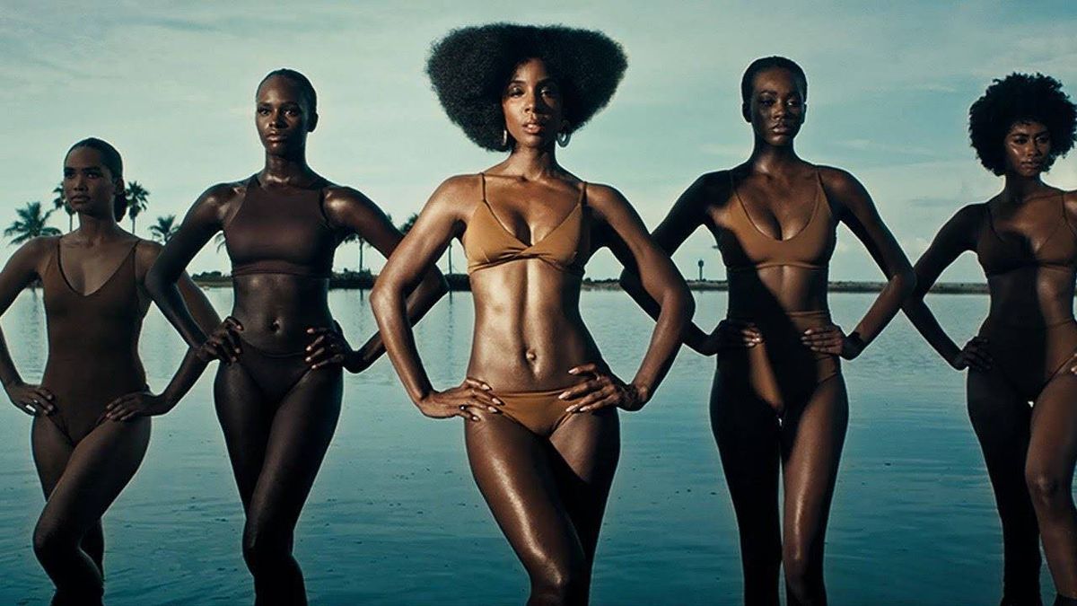 @kidfresh937 Hot Video Pick @kellyrowland Coffee #throwback