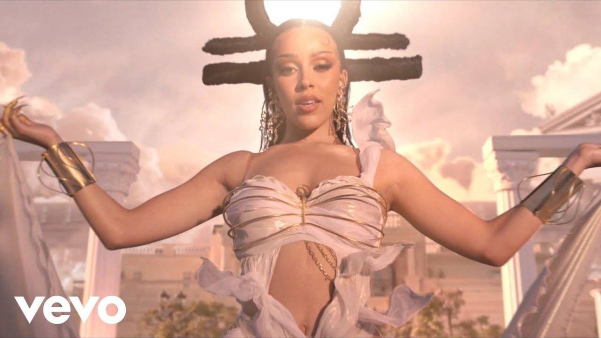 @kidfresh937 Hot Video Pick Thursday @dojacat U Right