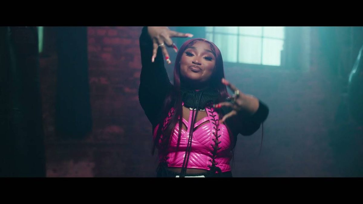@kidfresh937 Hot Video Pick Saturday @realericabanks On They Neck