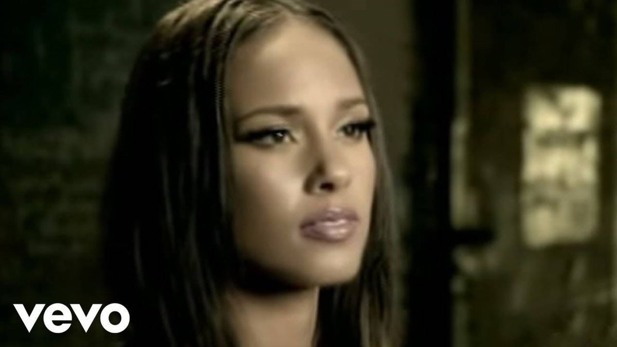 @kidfresh937 Hot Video Pick @aliciakeys Try Sleeping With A Broken Heart #throwback
